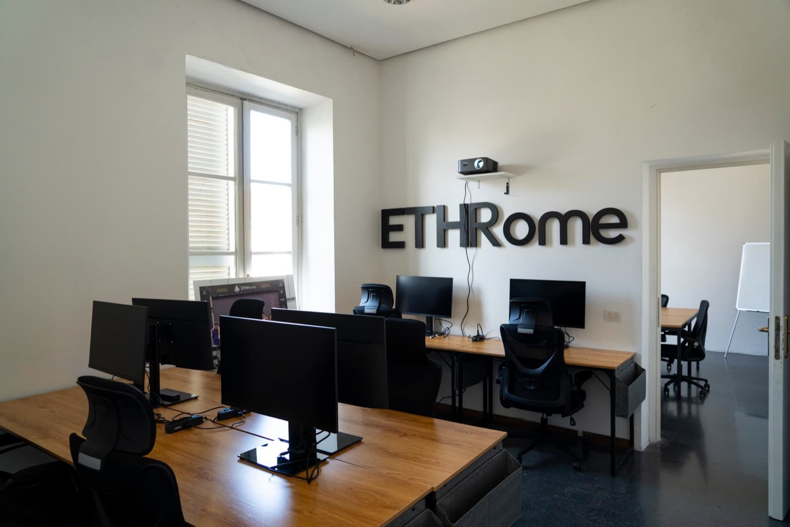An Urbe Hub focus room for mentor sessions and judging